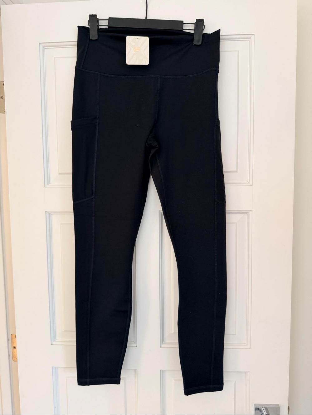 Fabletics Women’s Black Active Leggings with Side Pockets - NWT